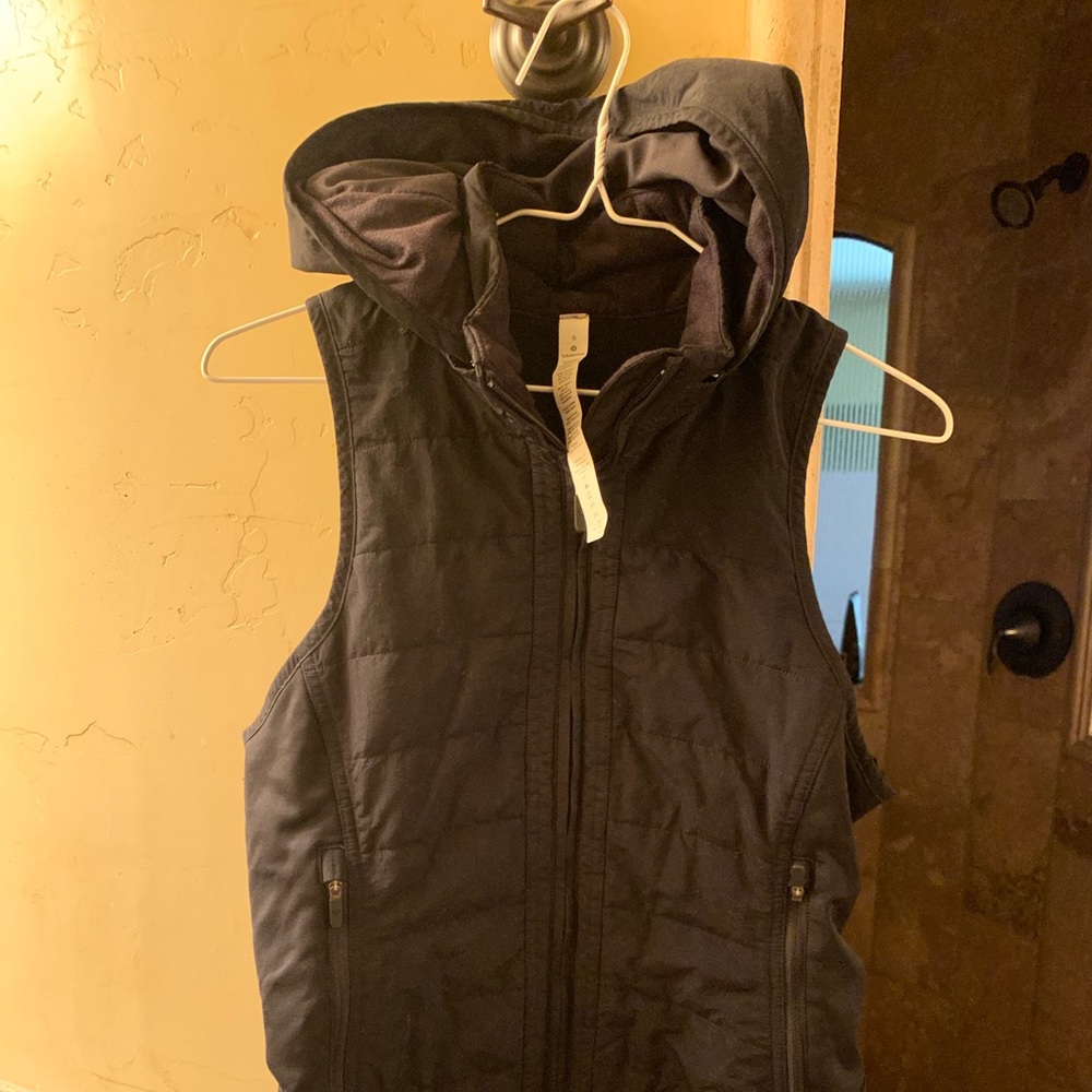 Lululemon vest